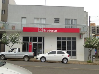 DESTAQUE EMPRESARIAL ACIAX - Bradesco